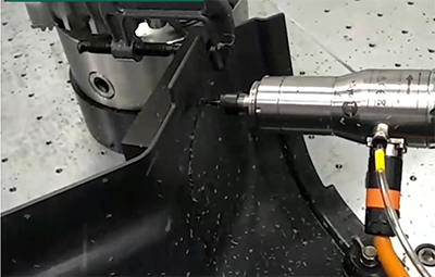 工业机器人装夹高速电主轴3mm注塑件切割技术方案